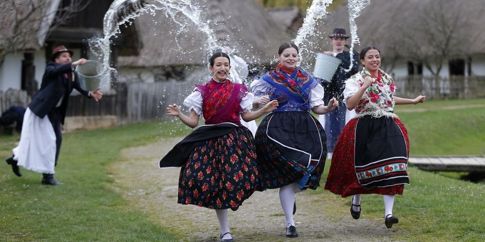 Dyngus day in 2024/2025 When, Where, Why, How is Celebrated?