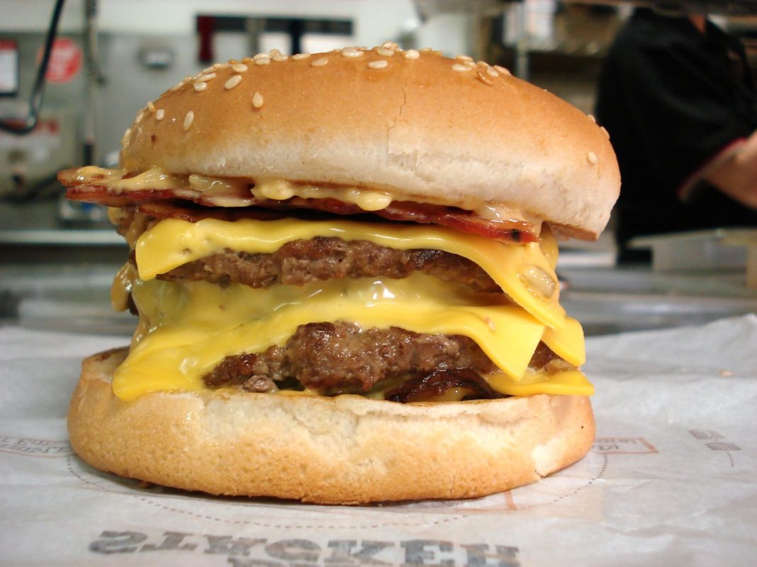 National Cheeseburger Day in 2023/2024 When, Where, Why, How is
